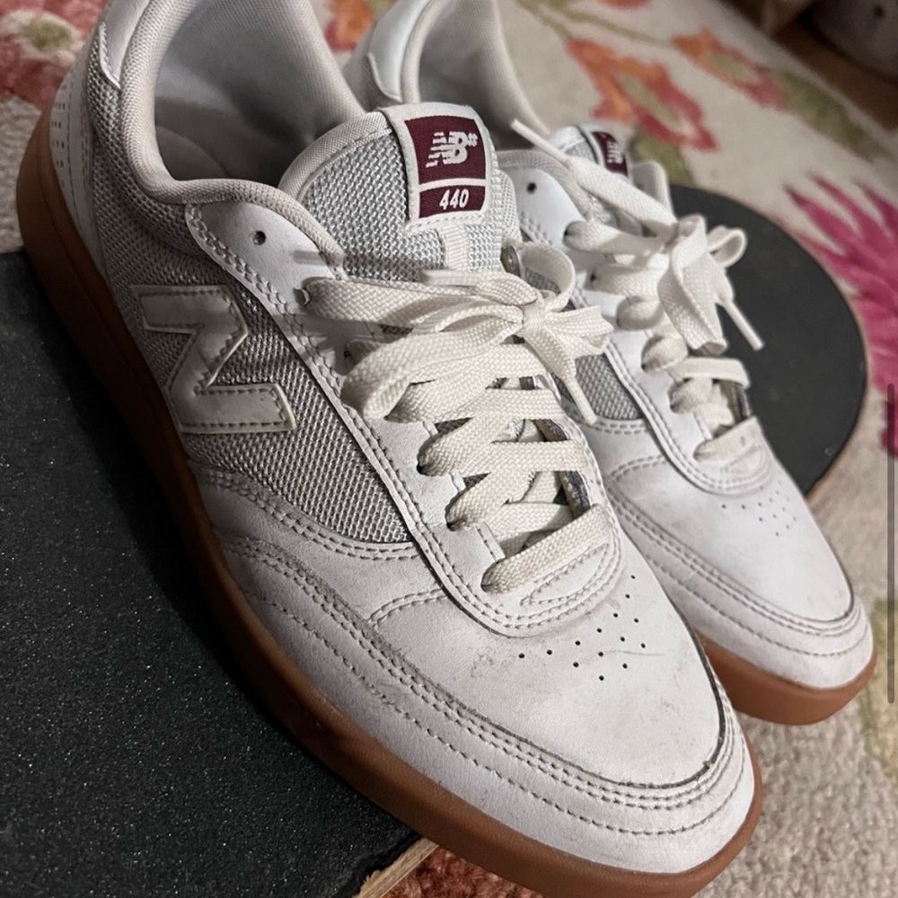 White New Balance 440 sneakers